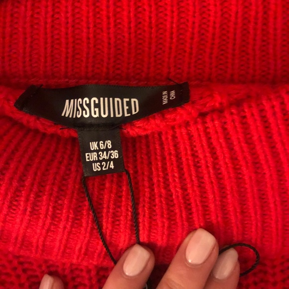 Missguided Red High Neck Shoulder Lip Jumper - Picture 2 of 3